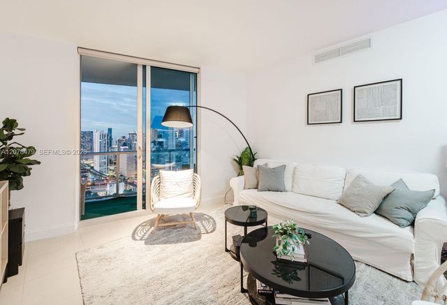 185 SW 7th Street 3609, Miami, FL 33130