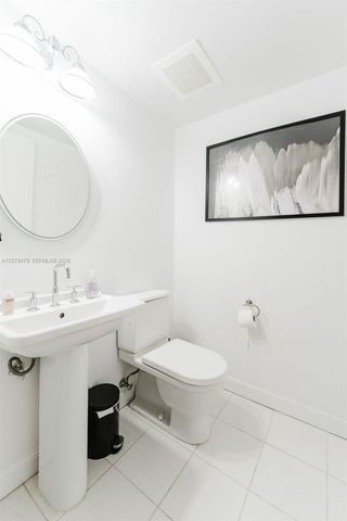 185 SW 7th Street 3609, Miami, FL 33130