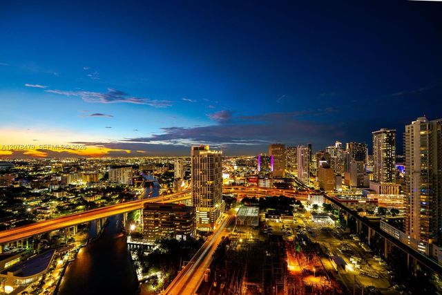 185 SW 7th Street 3609, Miami, FL 33130