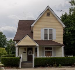 202 N State Street, Greenfield, IN 46140