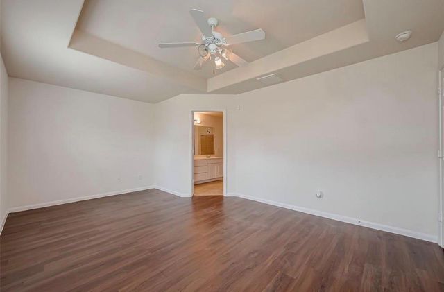 5242 Espuela Lane, Baytown, TX 77521