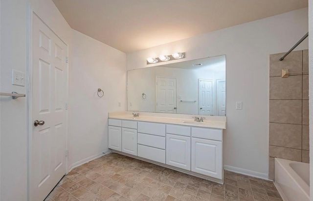 5242 Espuela Lane, Baytown, TX 77521