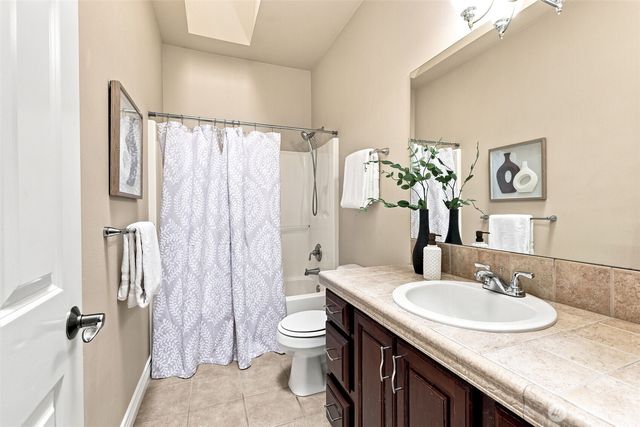 8703 Bedington Drive SE, Olympia, WA 98513
