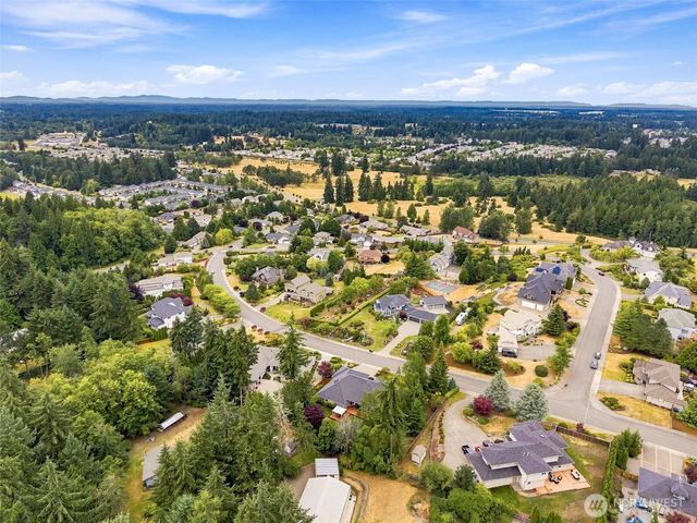 8703 Bedington Drive SE, Olympia, WA 98513