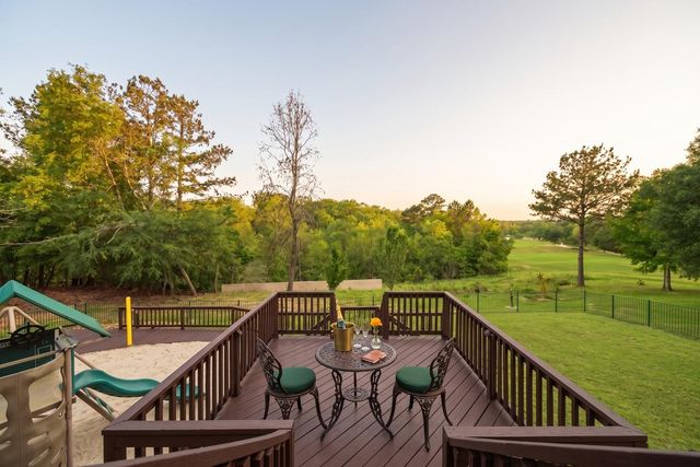 4817 West Fork Boulevard, Conroe, TX 77304