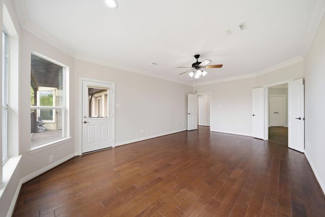 4817 West Fork Boulevard, Conroe, TX 77304