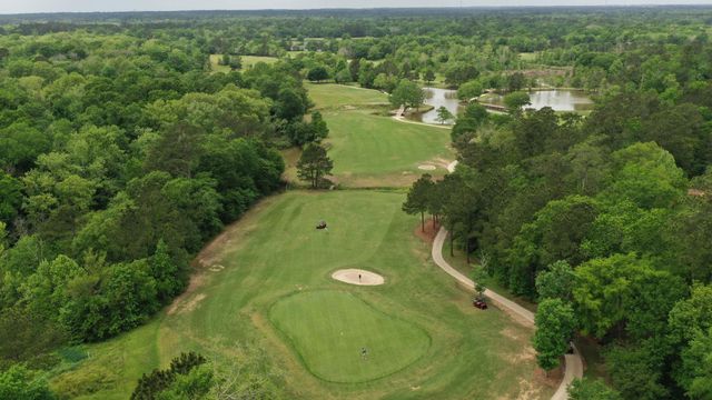 4817 West Fork Boulevard, Conroe, TX 77304