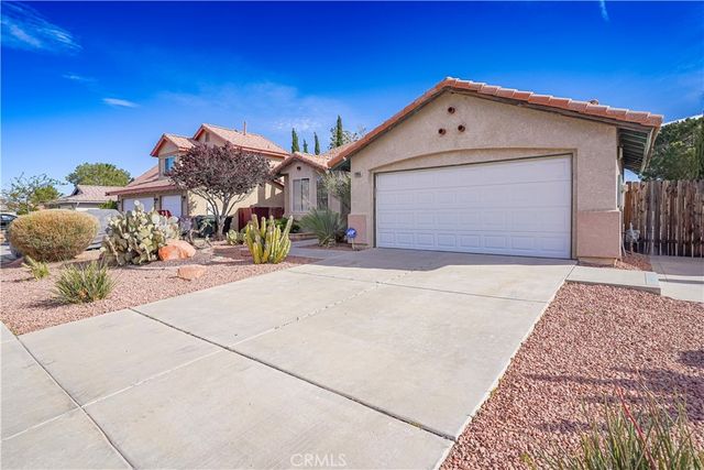 13055 Madison Circle, Victorville, CA 92392