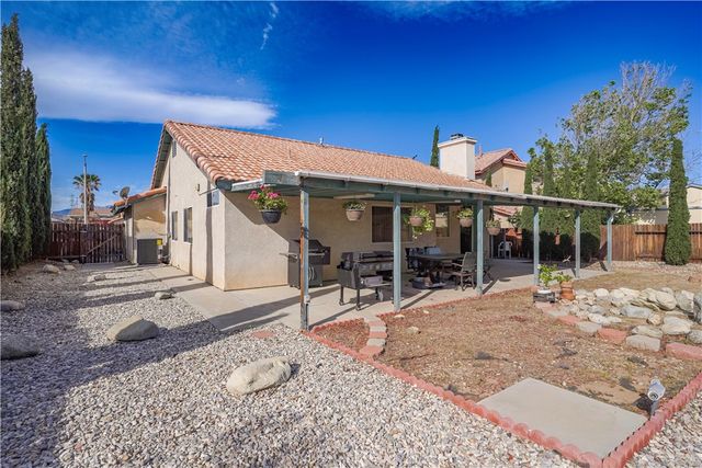 13055 Madison Circle, Victorville, CA 92392