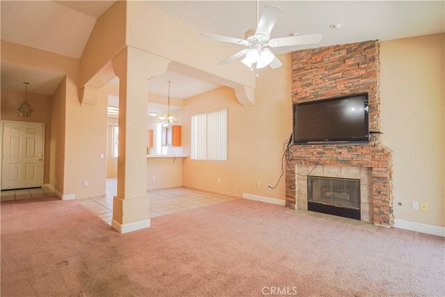 13055 Madison Circle, Victorville, CA 92392