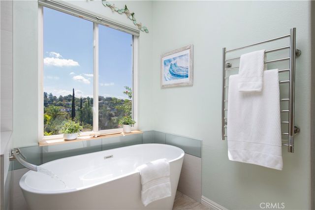 10118 Boulder Knolls Drive, Escondido, CA 92026