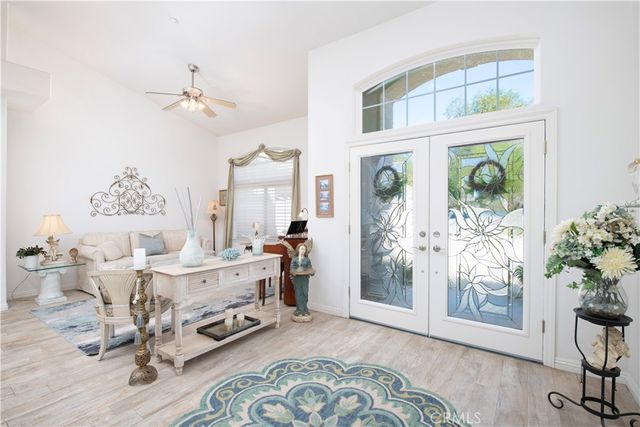 10118 Boulder Knolls Drive, Escondido, CA 92026