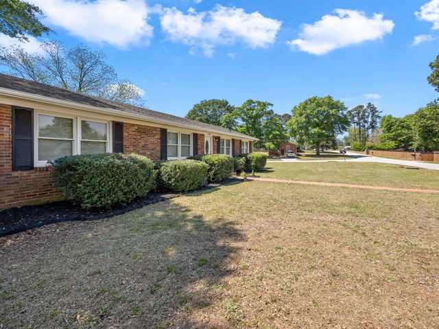 131 Linville Drive, Moore, SC 29369