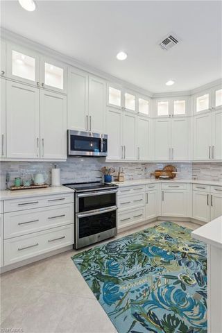 5690 Elbow AVE, Naples, FL 34113