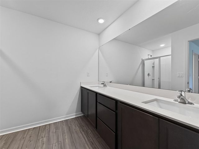 1552 WYNFORD CIRCLE, Tavares, FL 32778