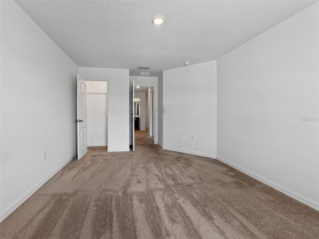 1552 WYNFORD CIRCLE, Tavares, FL 32778
