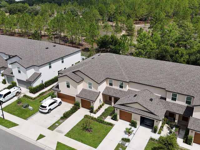 1552 WYNFORD CIRCLE, Tavares, FL 32778