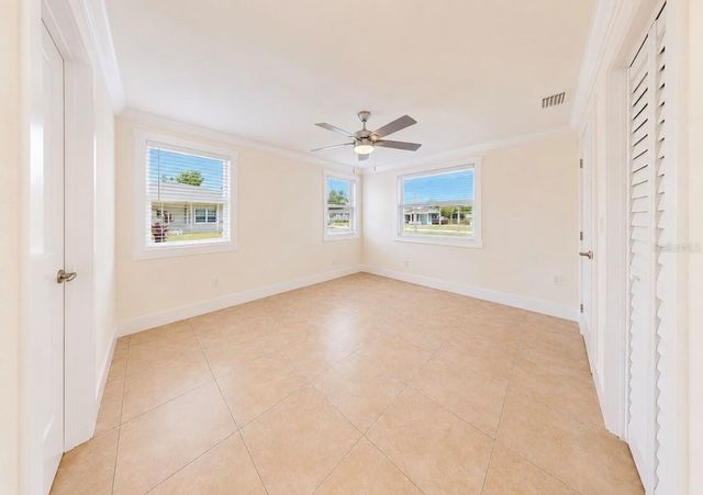 404 12TH STREET SW, Ruskin, FL 33570