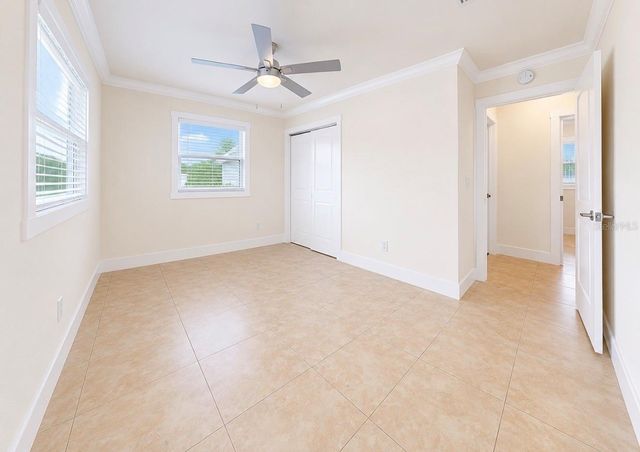404 12TH STREET SW, Ruskin, FL 33570