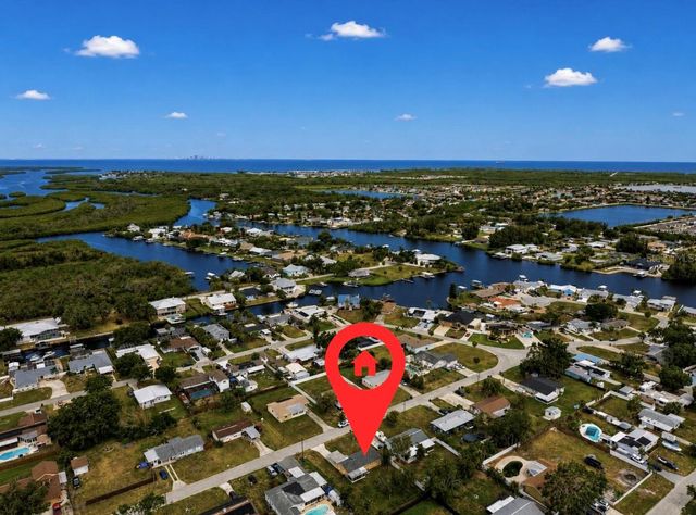 404 12TH STREET SW, Ruskin, FL 33570