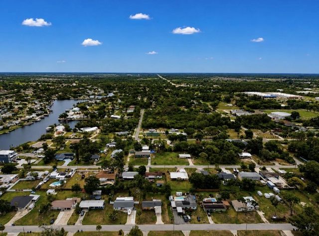 404 12TH STREET SW, Ruskin, FL 33570