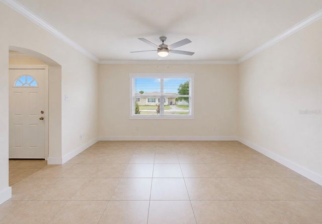 404 12TH STREET SW, Ruskin, FL 33570