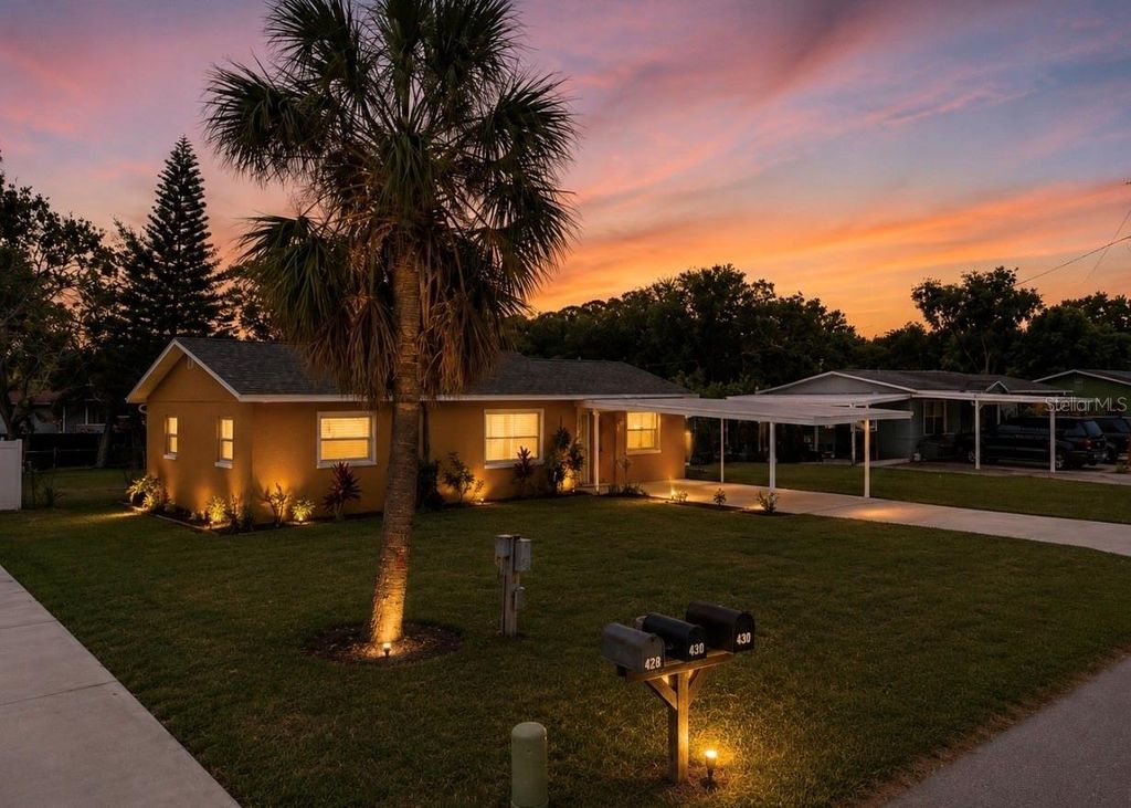 404 12TH STREET SW, Ruskin, FL 33570