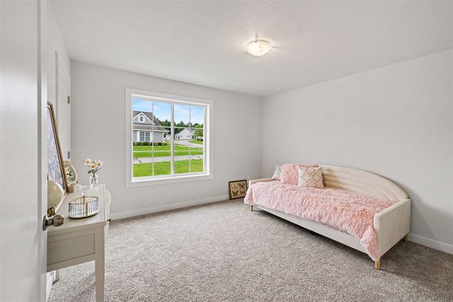 5493 Rose Ridge Court, Rockford, MI 49341