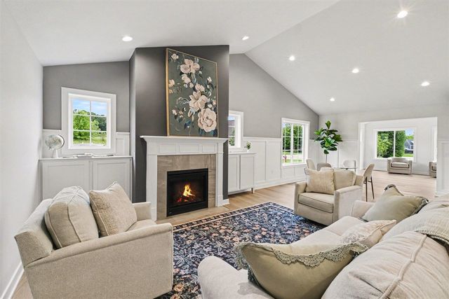 5493 Rose Ridge Court, Rockford, MI 49341