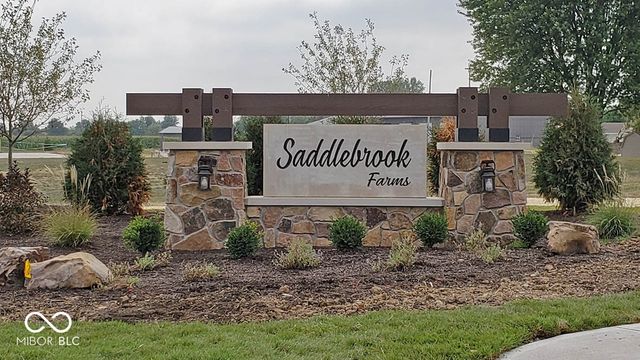 181 Ames Drive, Whiteland, IN 46184