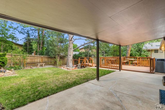 120 Clubridge Pl, Colorado Springs, CO 80906