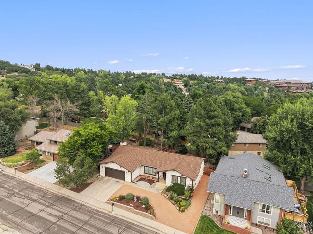 120 Clubridge Pl, Colorado Springs, CO 80906