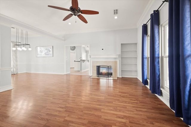10200 Fieldcrest Drive, Benbrook, TX 76126