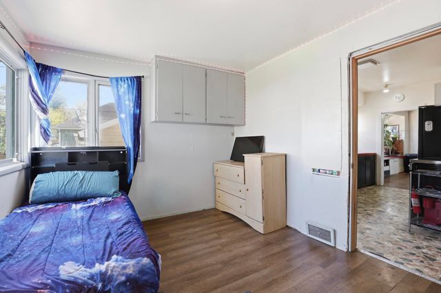 2216 W Dean Ave, Spokane, WA 99201