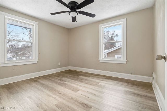 625 Wyandot Avenue, Akron, OH 44305