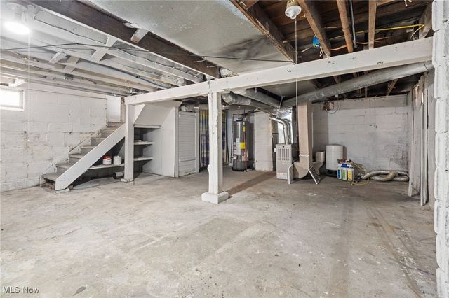 625 Wyandot Avenue, Akron, OH 44305