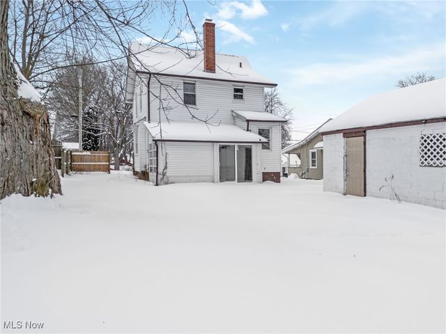 625 Wyandot Avenue, Akron, OH 44305