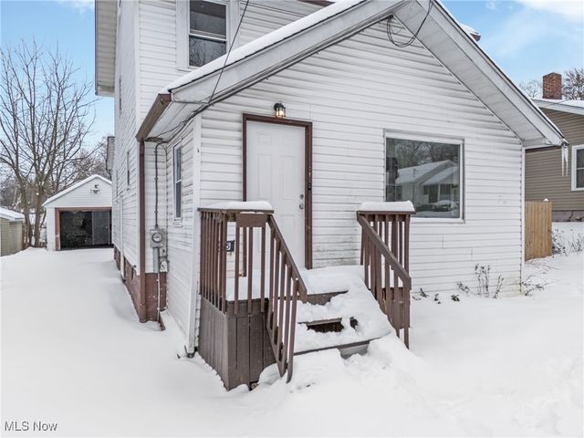 625 Wyandot Avenue, Akron, OH 44305