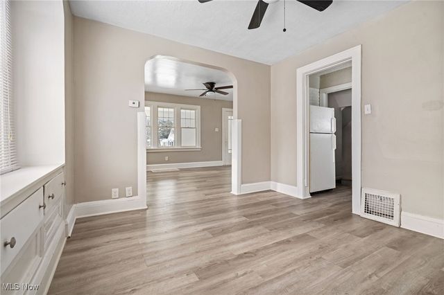 625 Wyandot Avenue, Akron, OH 44305