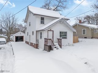 625 Wyandot Avenue, Akron, OH 44305