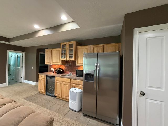 7809 Golf Meadows Drive Se, Caledonia Twp, MI 49316