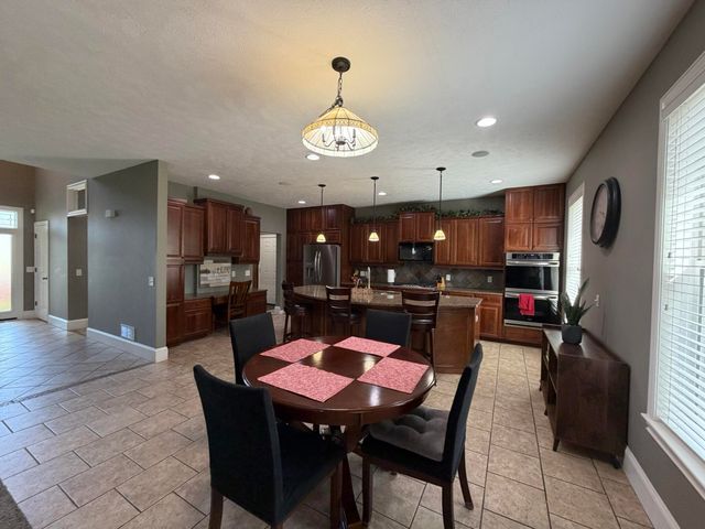 7809 Golf Meadows Drive Se, Caledonia Twp, MI 49316