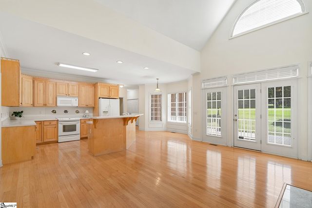 100 Knightsbridge Lane, Anderson, SC 29621