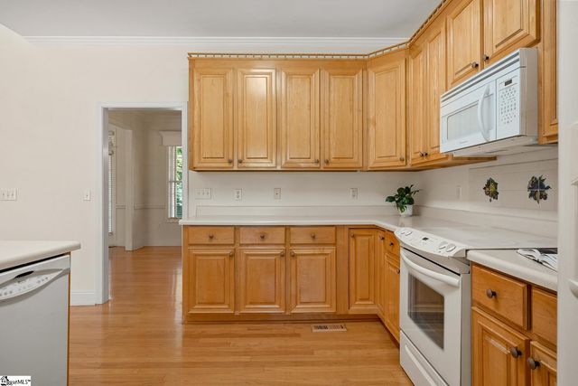 100 Knightsbridge Lane, Anderson, SC 29621