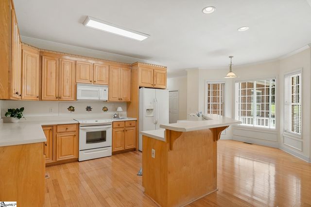 100 Knightsbridge Lane, Anderson, SC 29621