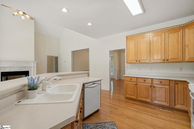 100 Knightsbridge Lane, Anderson, SC 29621