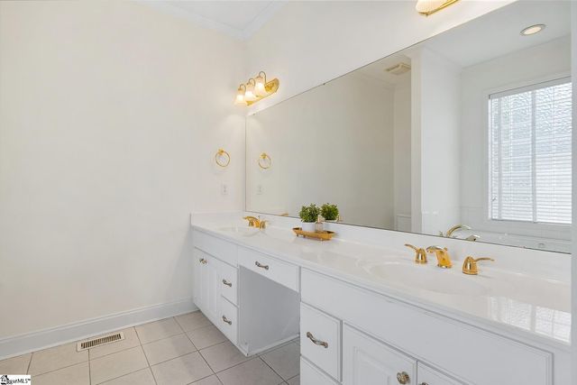 100 Knightsbridge Lane, Anderson, SC 29621