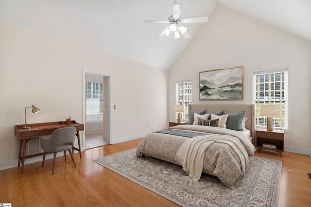 100 Knightsbridge Lane, Anderson, SC 29621