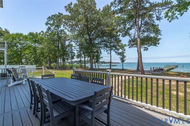 3315 Windmill Point Rd, White Stone, VA 22578