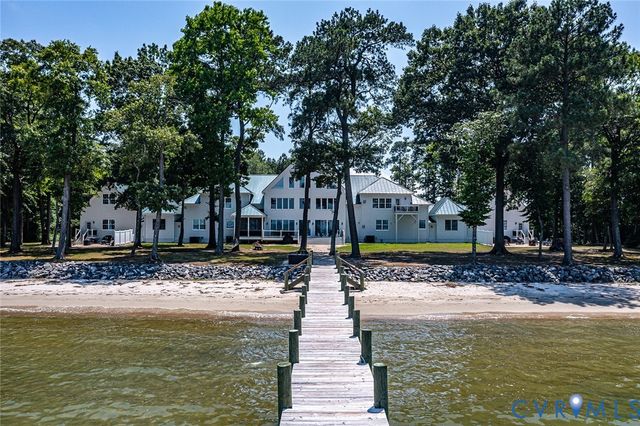 3315 Windmill Point Rd, White Stone, VA 22578